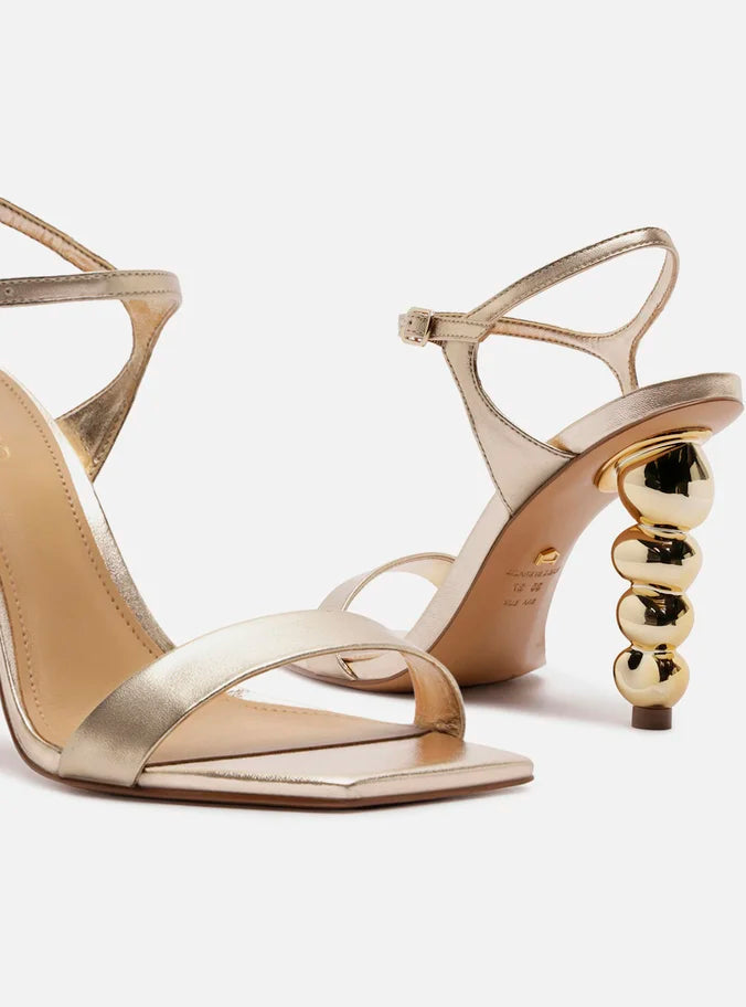 Sandália Dourada Couro Salto Geométrico Esferas